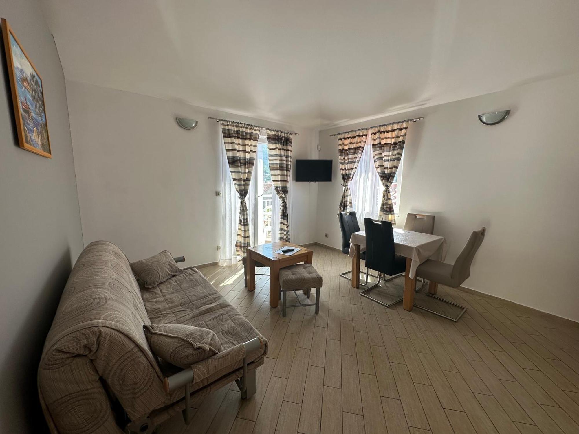 סלאנו Apartments Villa Eva מראה חיצוני תמונה